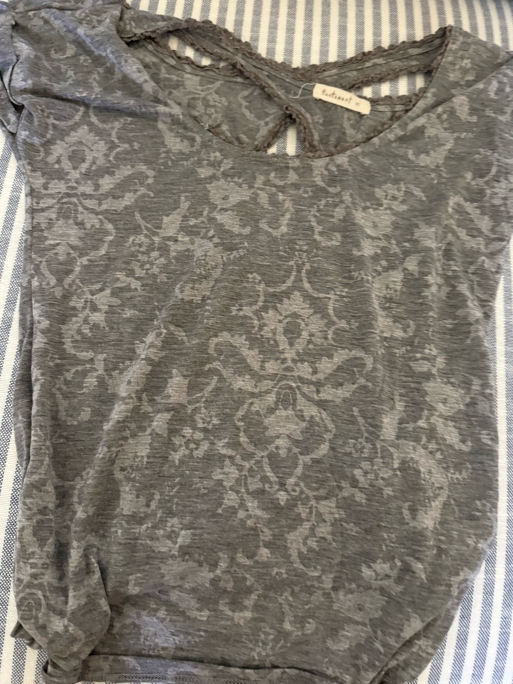 Splendid Gray Floral Burnout Tee with Lace Trim